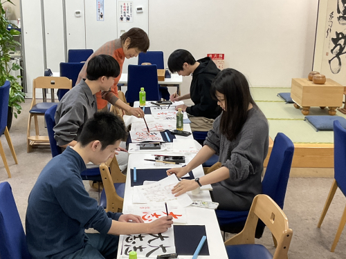 次世代の棋士を育む教養講座＜書道の会 第１２回＞